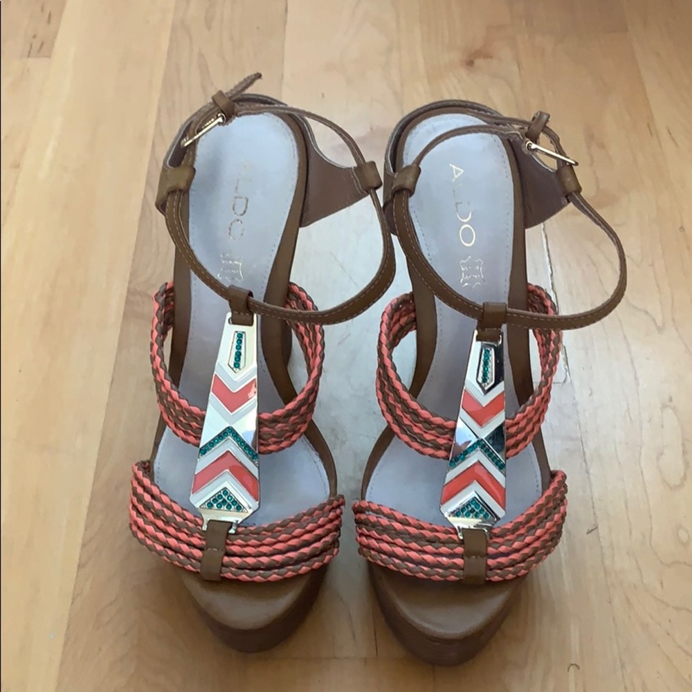 Aldo wedges
